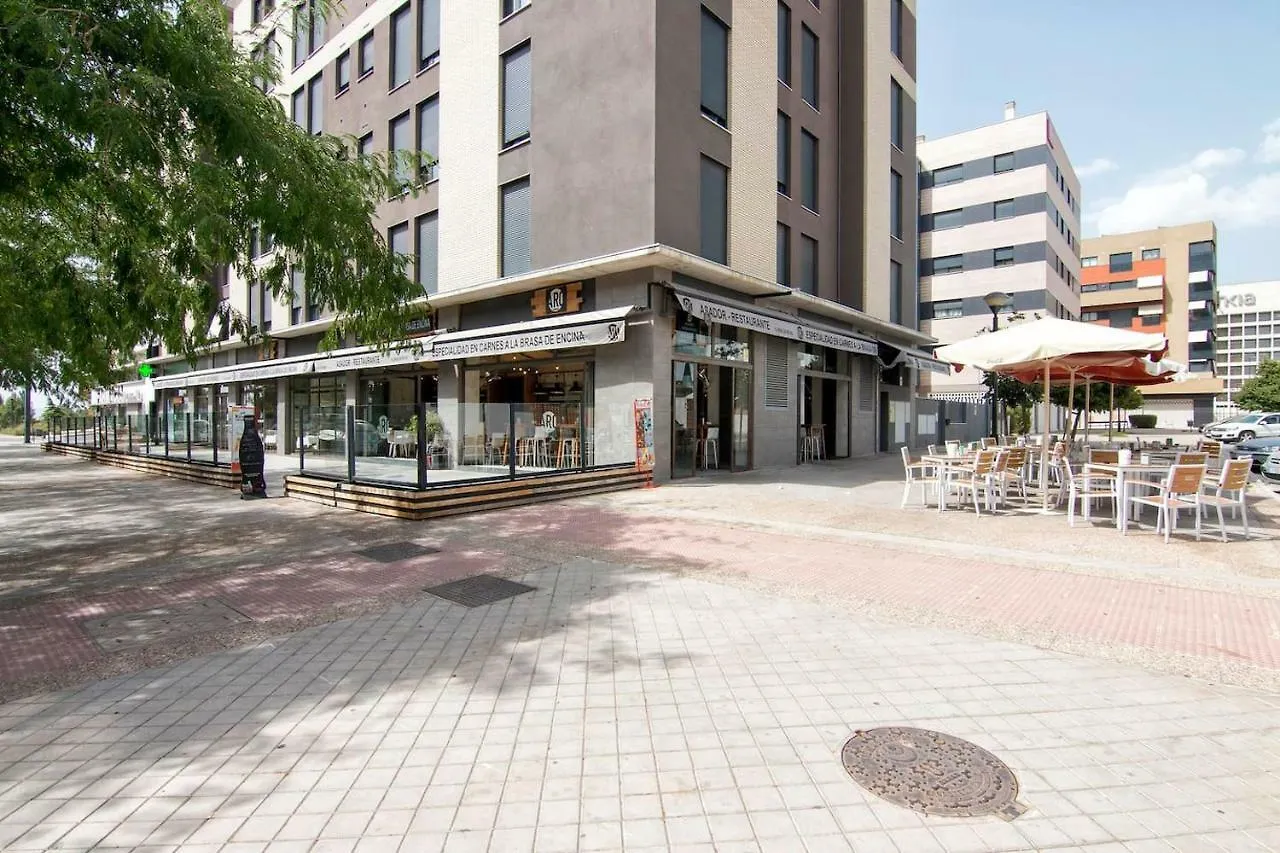 Apartamento Forum-Ciencias Con Piscina, Gym & Parking Granada