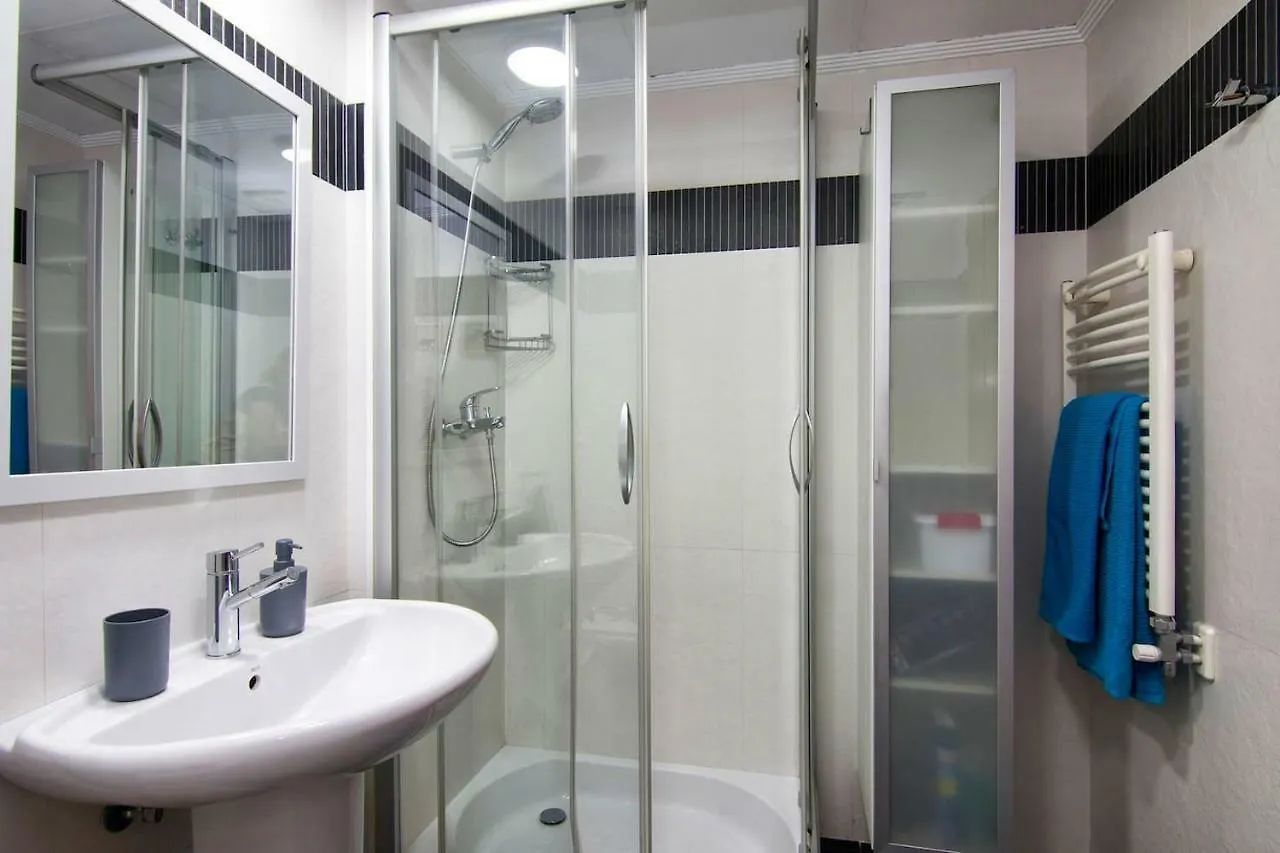 Apartamento Forum-Ciencias Con Piscina, Gym & Parking Granada 0*,  Spain